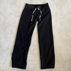 FIGS basic Livingston scrub pant
